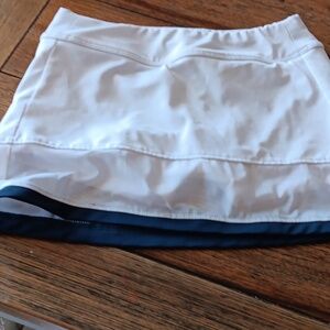 Inphorm. Girls tennis skort